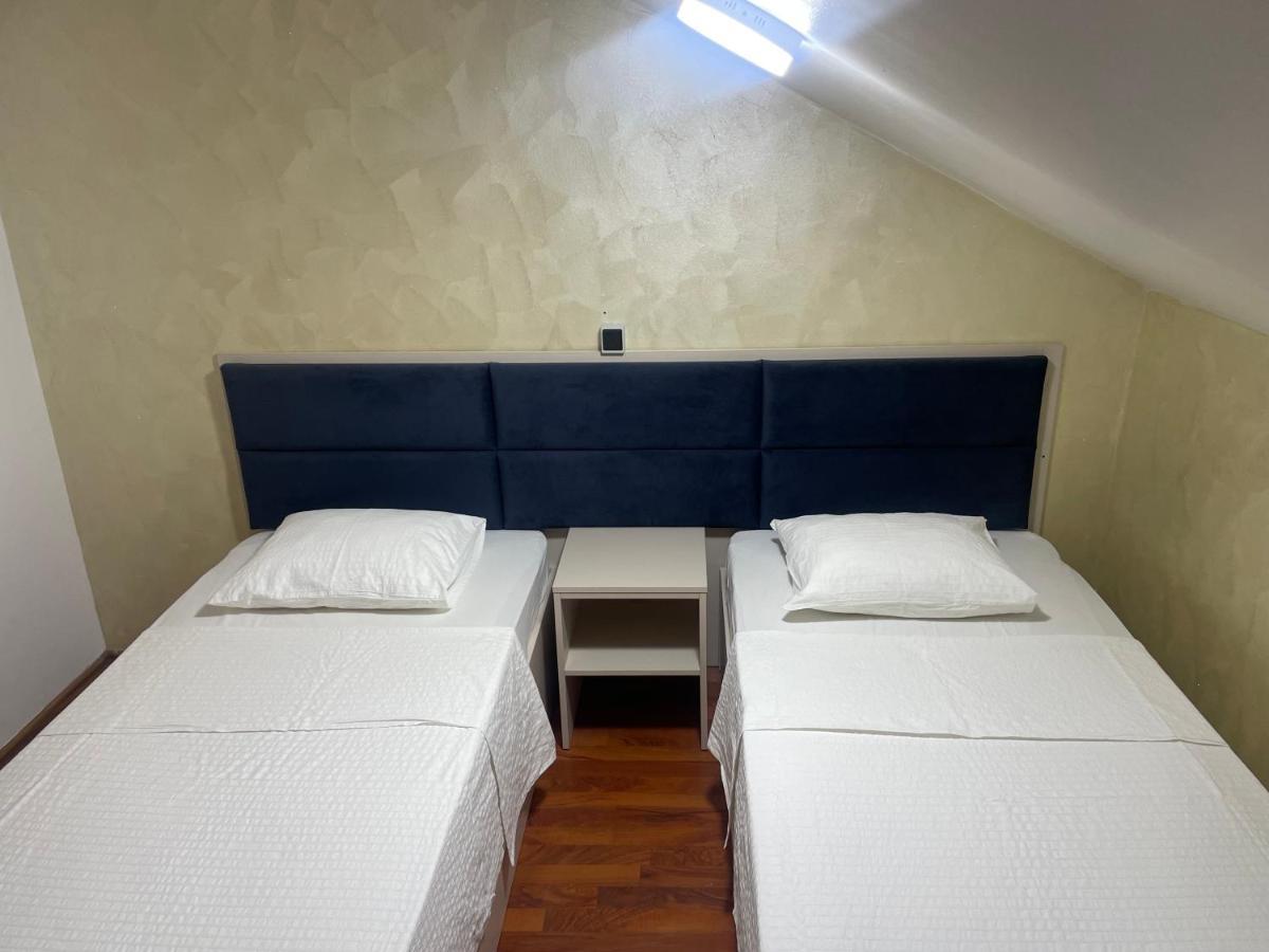 Km 80 Restaurant & Hotel Mavrodolu Экстерьер фото